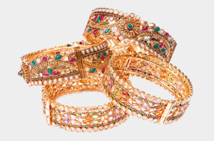 How Imitation Jewellery is Better Choice than Real Jewellery